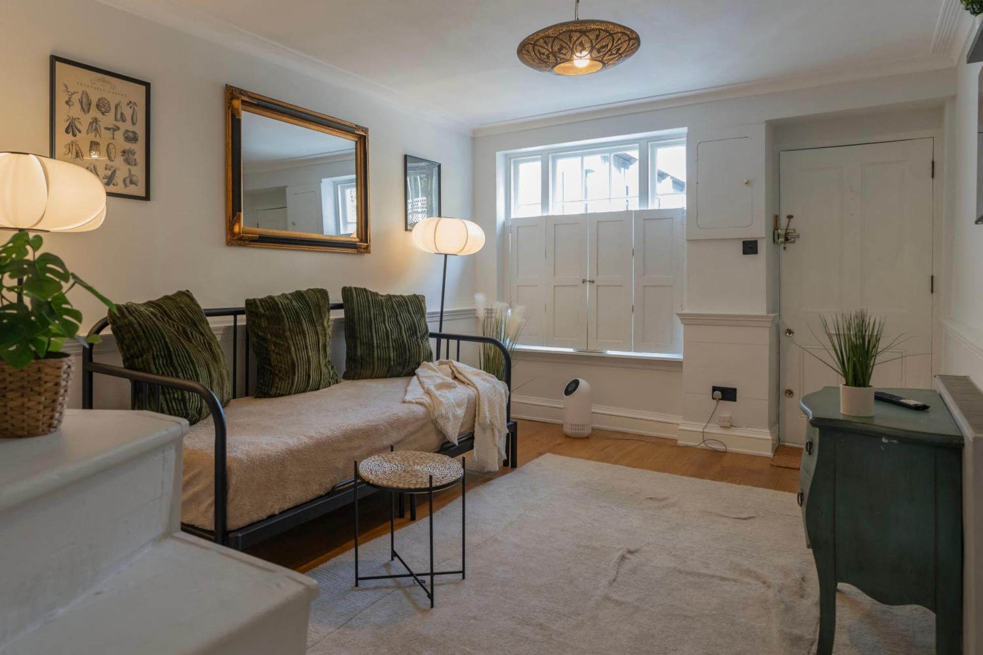Апартаменты Gorgeous 2Bed House In New Road Лондон Экстерьер фото